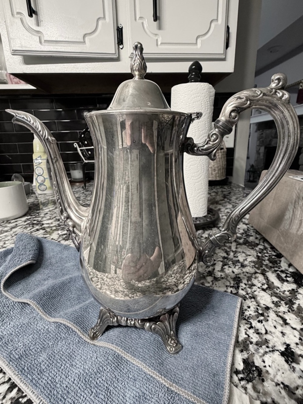 Oneida Silver Plated Coffee/Tea Pot - Decorative Handle & Spout